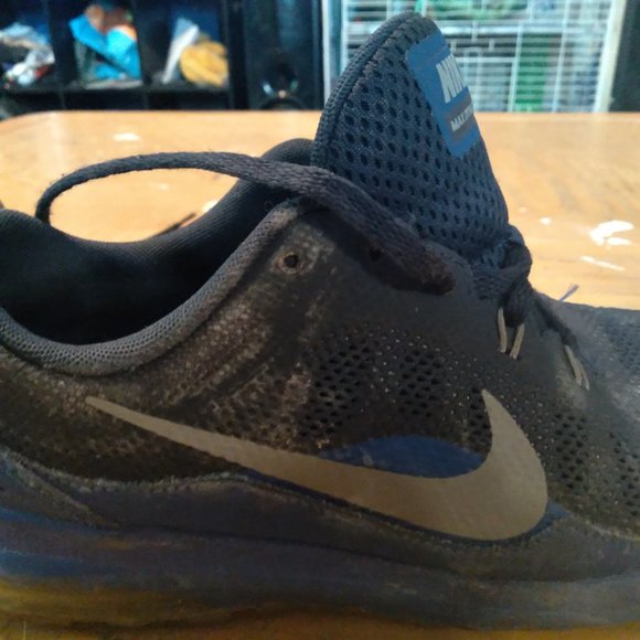 Shoes - Picture 2 of 4